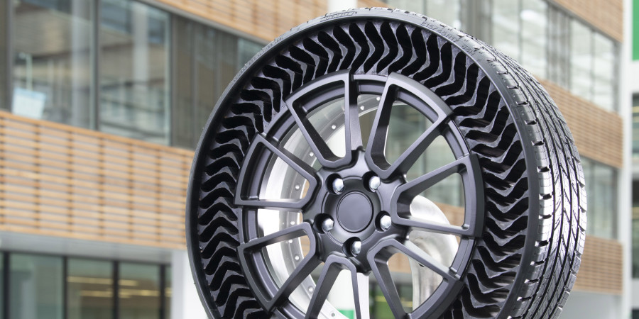 Michelin développe Uptis, un pneu parfaitement increvable.
